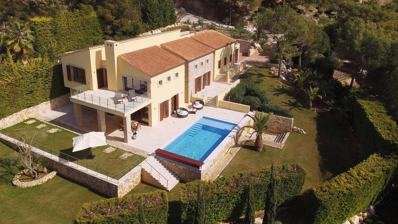 Amber By Cap Vermell Estate Willa